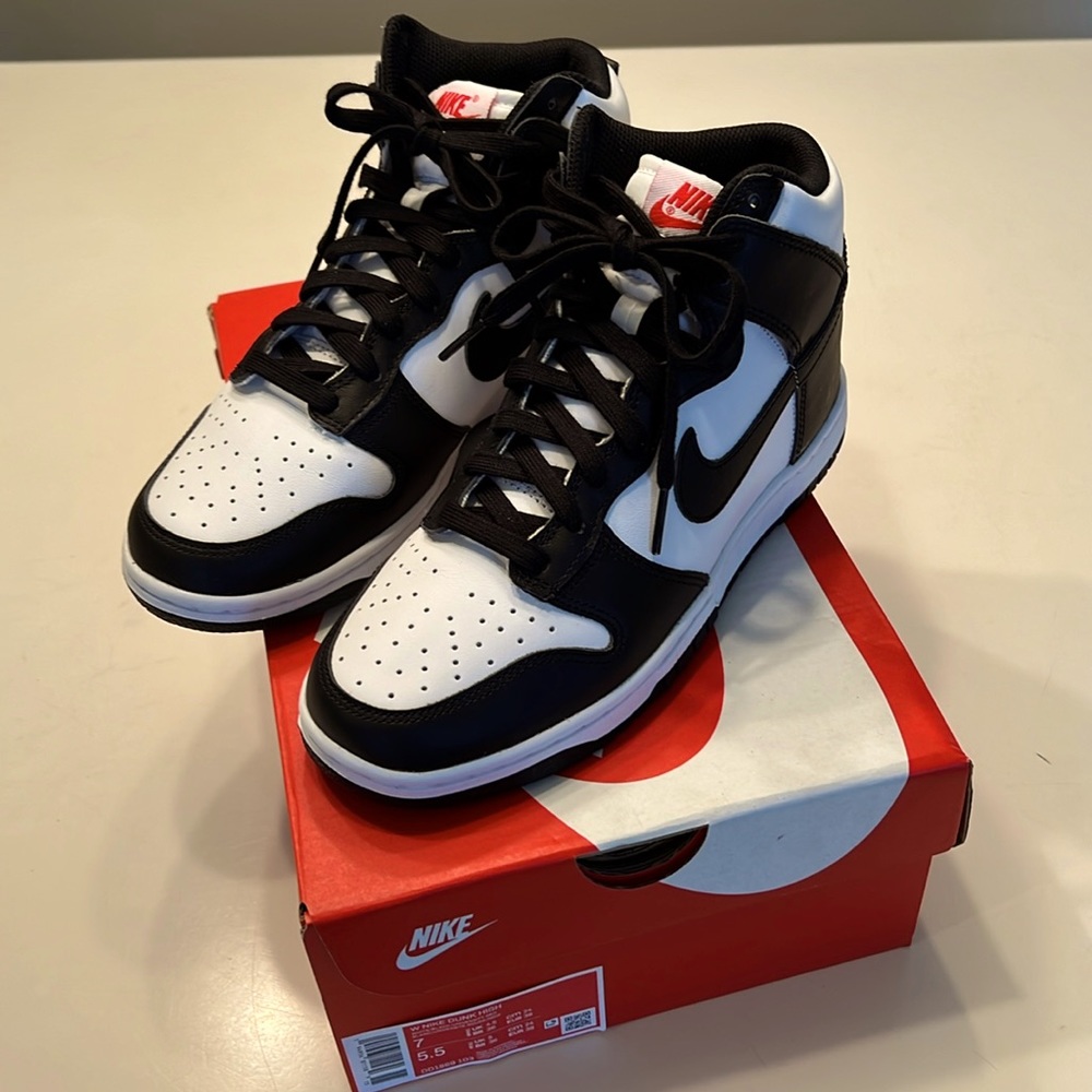 Nike Dunk High Panda(Black/White) Size 7M